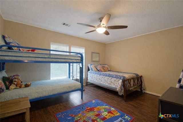 73 Rose Way, Victoria, TX 77905