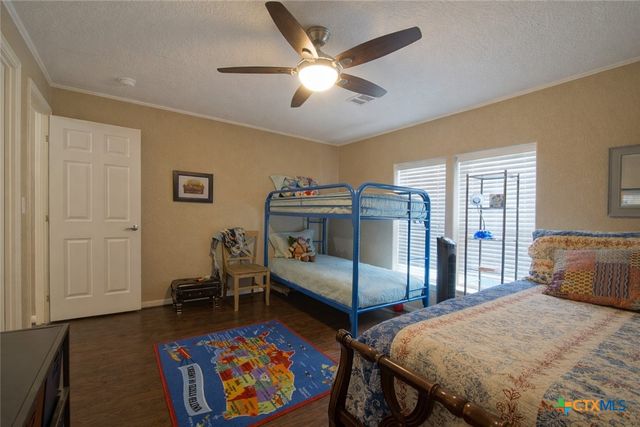 73 Rose Way, Victoria, TX 77905