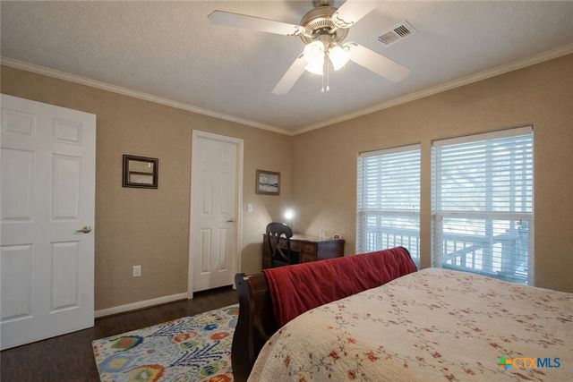 73 Rose Way, Victoria, TX 77905