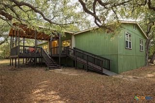 73 Rose Way, Victoria, TX 77905