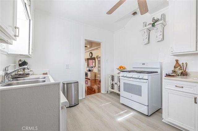 1000 N Mayo, Compton, CA 90221