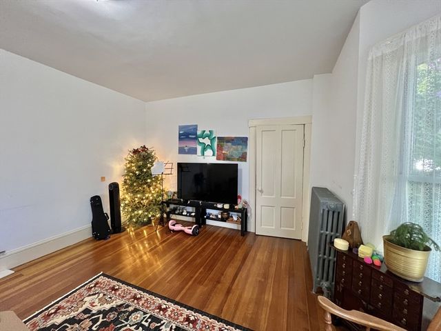 16 Richardson 16, Winchester, MA 01890