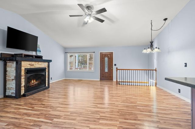 51 Cherokee Drive, Kimberling City, MO 65686