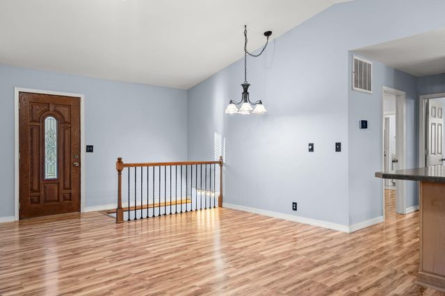 51 Cherokee Drive, Kimberling City, MO 65686