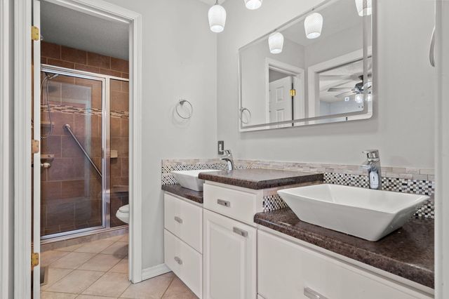 51 Cherokee Drive, Kimberling City, MO 65686