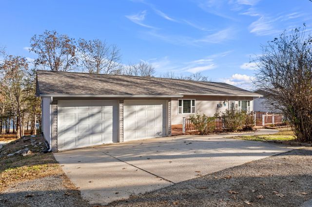 51 Cherokee Drive, Kimberling City, MO 65686