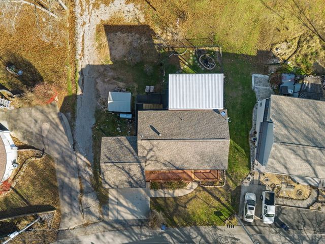 51 Cherokee Drive, Kimberling City, MO 65686