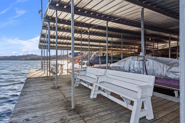 51 Cherokee Drive, Kimberling City, MO 65686