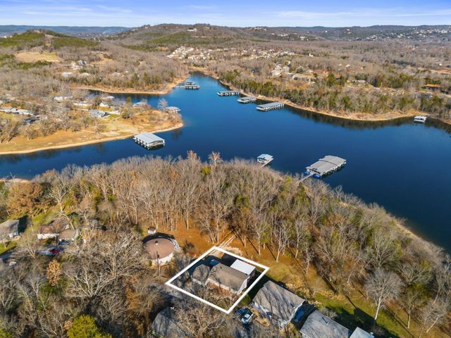 51 Cherokee Drive, Kimberling City, MO 65686