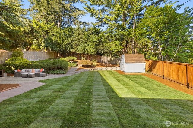 12112 25th Ave SW, Burien, WA 98146
