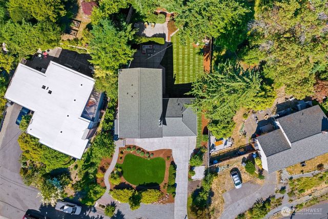 12112 25th Ave SW, Burien, WA 98146