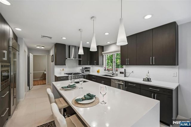 320 William Way, Wyckoff, NJ 07481