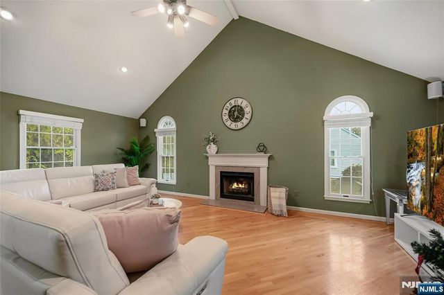 320 William Way, Wyckoff, NJ 07481