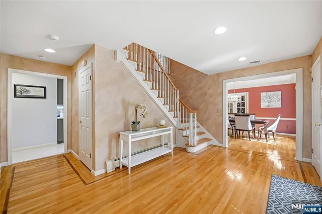 320 William Way, Wyckoff, NJ 07481