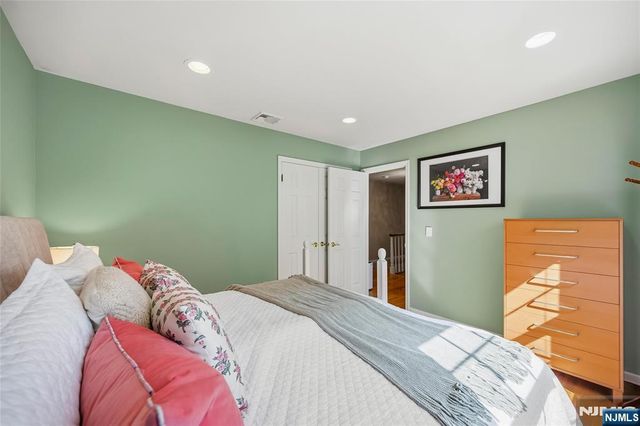 320 William Way, Wyckoff, NJ 07481