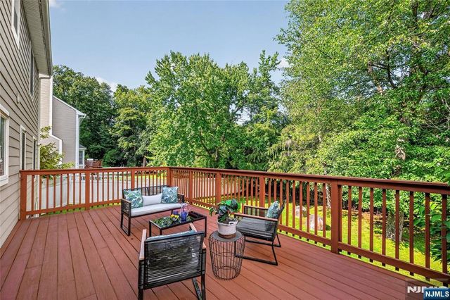 320 William Way, Wyckoff, NJ 07481