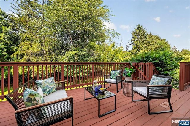 320 William Way, Wyckoff, NJ 07481