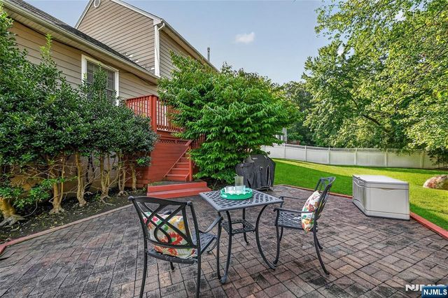 320 William Way, Wyckoff, NJ 07481