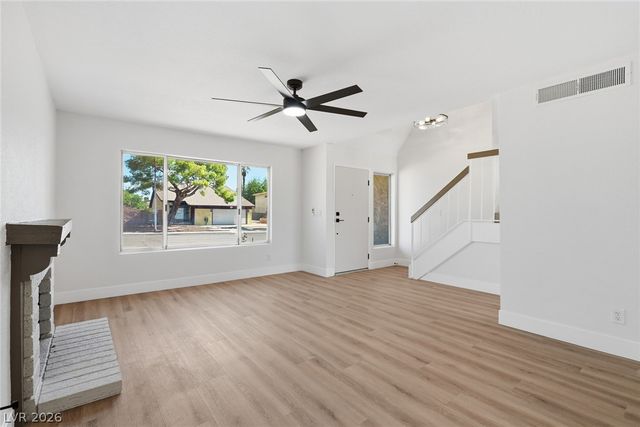 7275 Bridgeview Avenue, Las Vegas, NV 89147