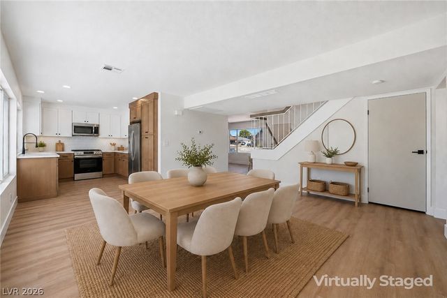 7275 Bridgeview Avenue, Las Vegas, NV 89147