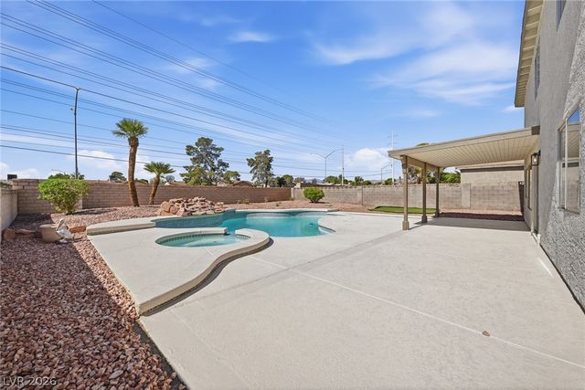 7275 Bridgeview Avenue, Las Vegas, NV 89147
