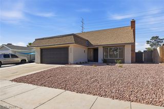 7275 Bridgeview Avenue, Las Vegas, NV 89147