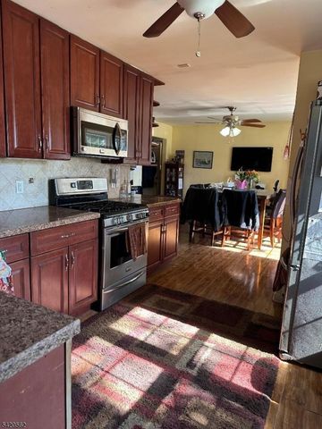 5 Brookside Ave, Pequannock Twp., NJ 07444