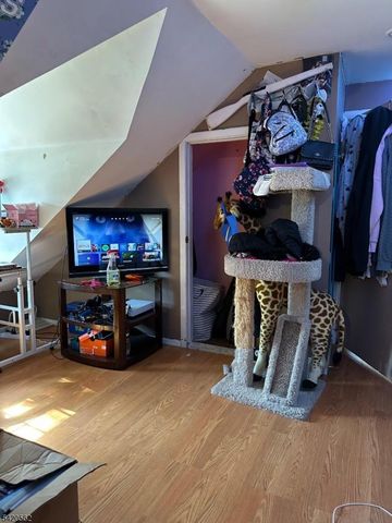 5 Brookside Ave, Pequannock Twp., NJ 07444