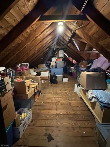 5 Brookside Ave, Pequannock Twp., NJ 07444