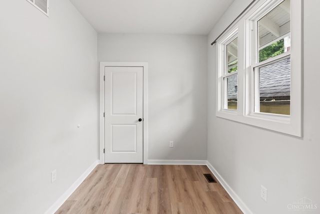 4821 Ebersole Avenue, Cincinnati, OH 45227