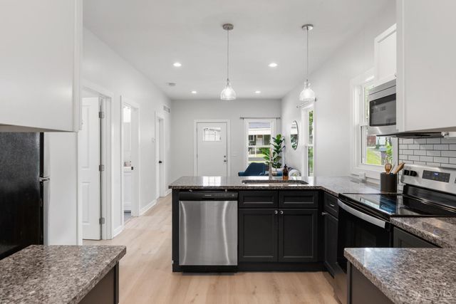 4821 Ebersole Avenue, Cincinnati, OH 45227