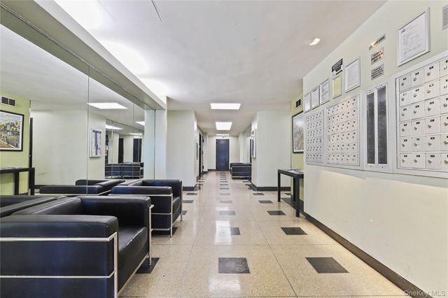 8 Fordham Hill Oval 16B, Bronx, NY 10468