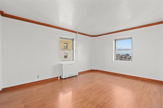 8 Fordham Hill Oval 16B, Bronx, NY 10468