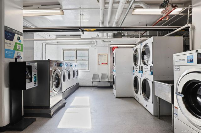 8 Fordham Hill Oval 16B, Bronx, NY 10468