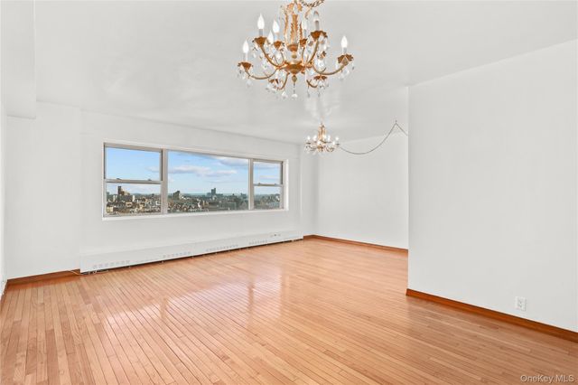 8 Fordham Hill Oval 16B, Bronx, NY 10468