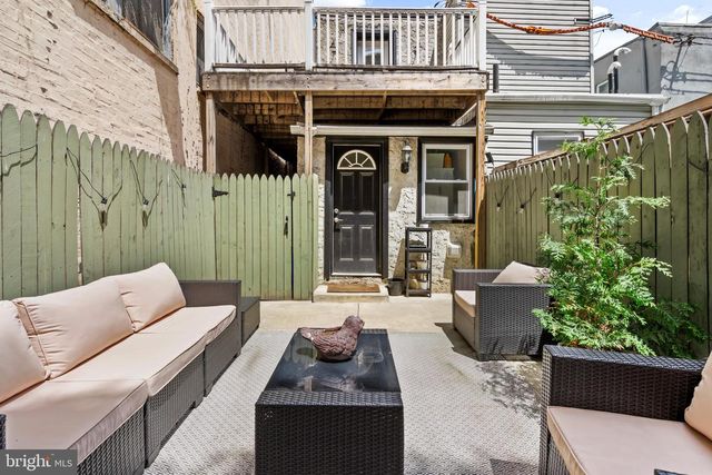2170 E OAKDALE ST, Philadelphia, PA 19125