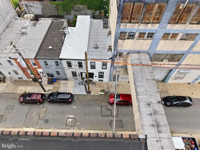 2170 E OAKDALE ST, Philadelphia, PA 19125