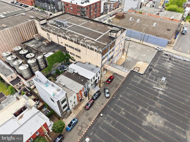 2170 E OAKDALE ST, Philadelphia, PA 19125