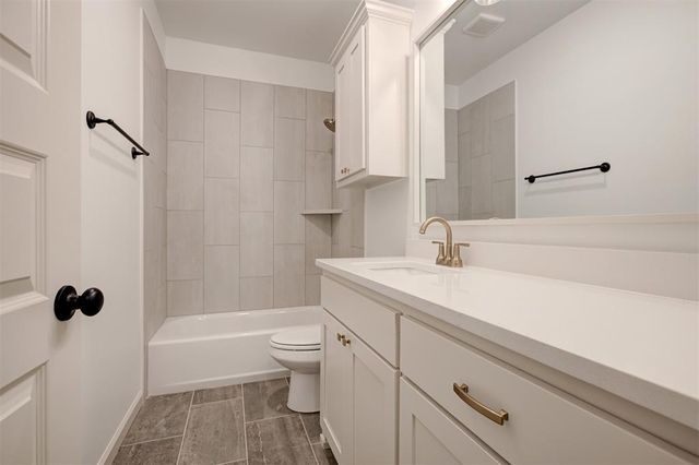 4833 Sand Lily Lane, Edmond, OK 73034