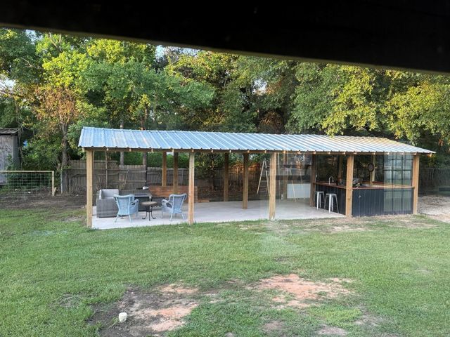 277 Lucy, Livingston, TX 77351