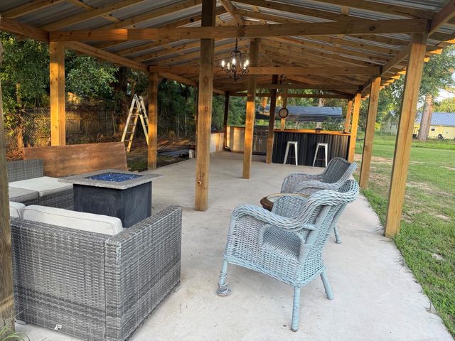 277 Lucy, Livingston, TX 77351