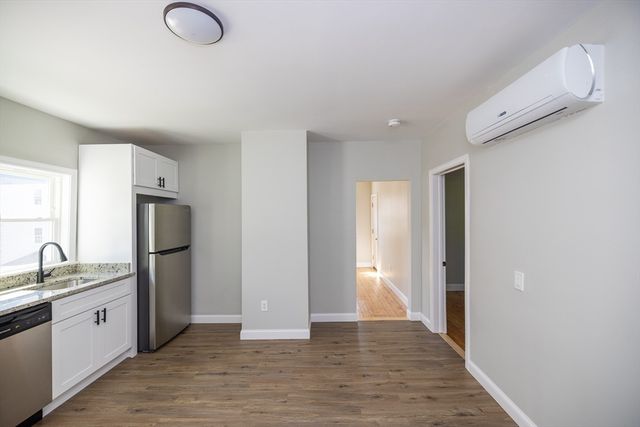 5 S Harlem St 1, Worcester, MA 01610