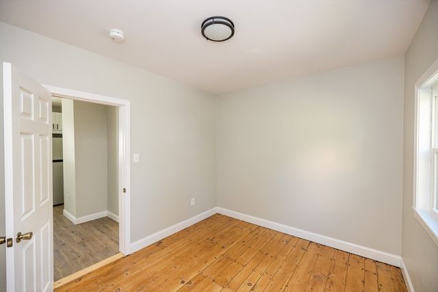 5 S Harlem St 1, Worcester, MA 01610