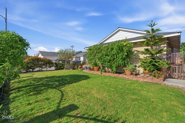 4620 S J Street, Oxnard, CA 93033