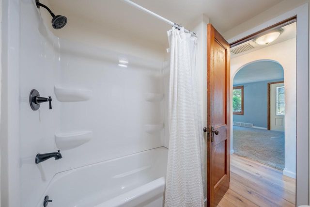 1601 MAIN AVENUE, Kaukauna, WI 54130