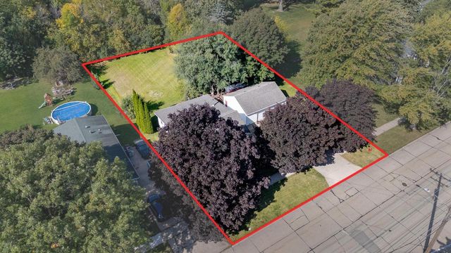 1601 MAIN AVENUE, Kaukauna, WI 54130