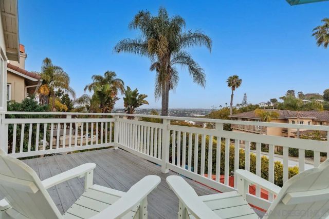 6037 Deerford Row, La Jolla, CA 92037
