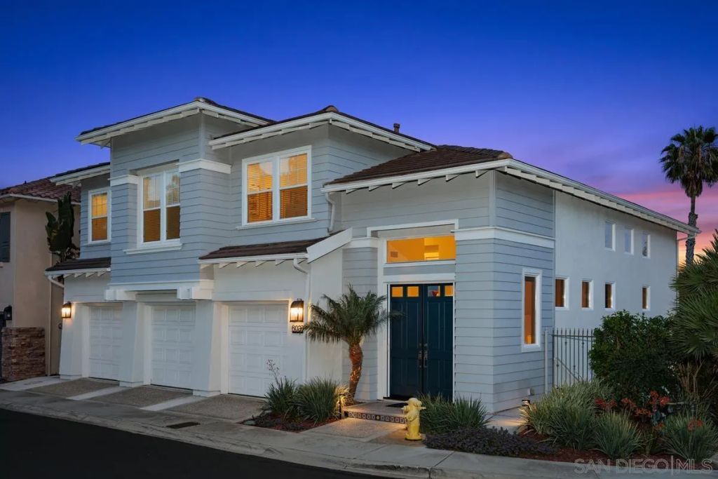 6037 Deerford Row, La Jolla, CA 92037