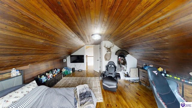 345 St Ambrose Church Lane, Cecilia, KY 42724