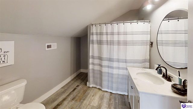 345 St Ambrose Church Lane, Cecilia, KY 42724